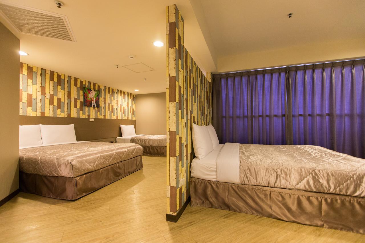 Palmer Hotel Taichung Exterior photo